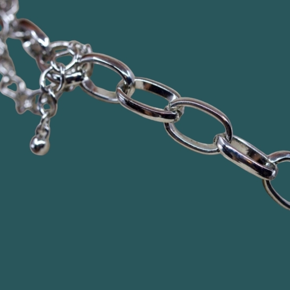 Silver Tone Blue Acrylic Rhinestones Statements Chain Necklace - Picture 4 of 4